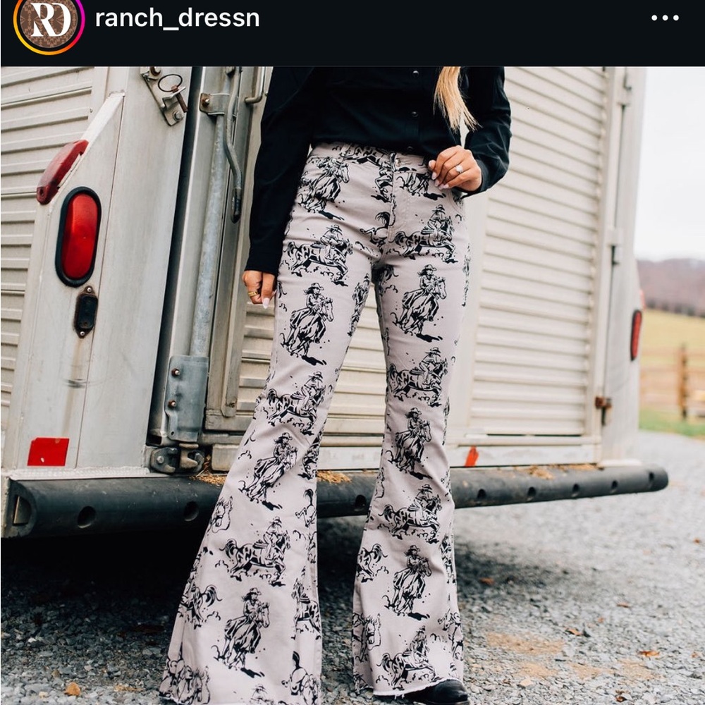RanchDressn Flares NWT